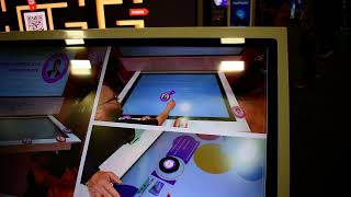 Touchscreen Interactive Kiosks for Trade Shows
