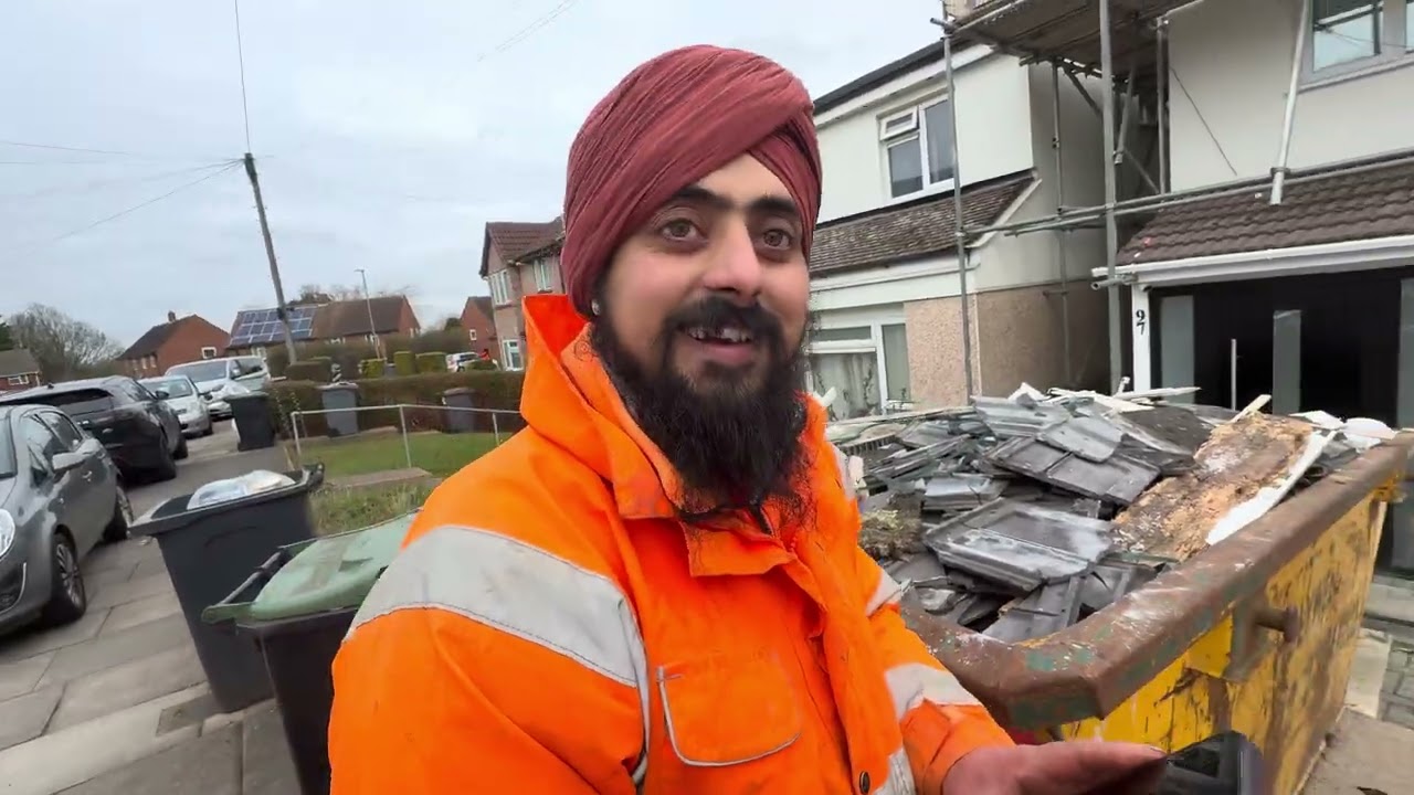 Thandi hawa vich tiles work kita💨🤓#rooftiles#builder#vlog