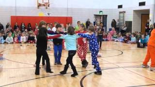 Hanukkah Dance 2nd Gr