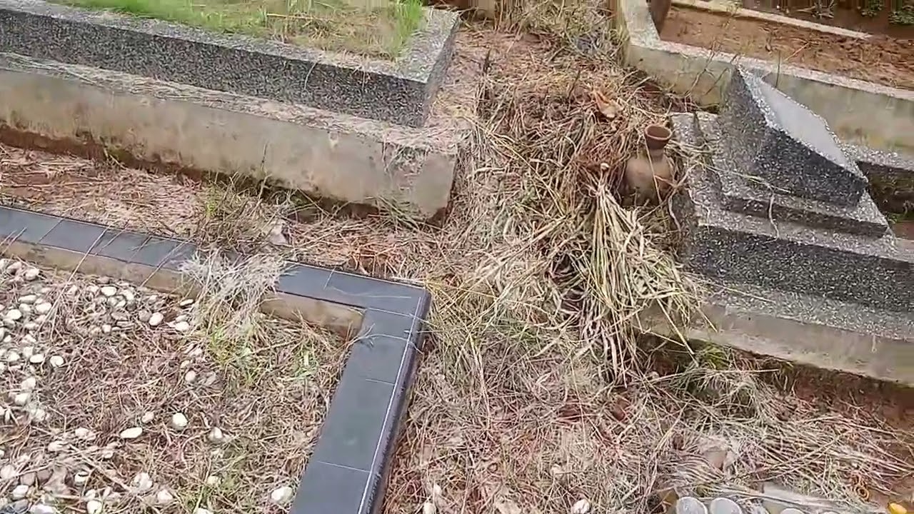 Sebelum Ramadhan kita ziarah ke makam ortu