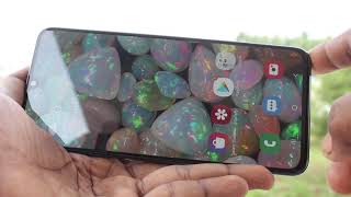 How to change wallpaper in Samsung Galaxy A70s screenshot 1