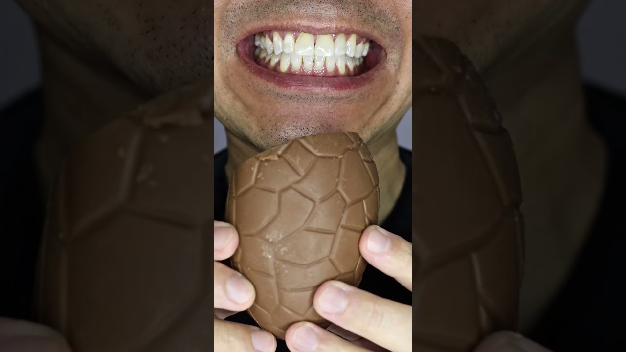 ASMR | Creme Egg Chocolate Treat 🍫 