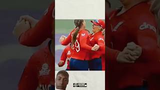 Women cricketers ke funny moments#truedialoguinjury moment 🥹#cricket #cricketshorts #shorts #youtube