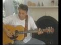 Tommy Emmanuel teaches Stevies Blues