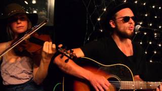 Edward Sharpe & the Magnetic Zeros - Man On Fire (Live on KEXP) chords