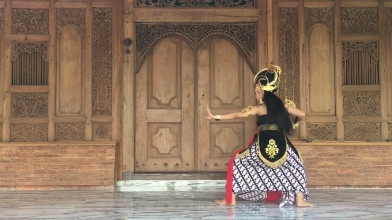 Gemrantang Jati - Divina Laurentia