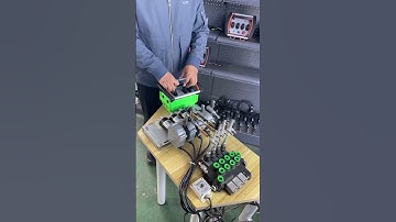 #crane #remotecontrol #Remote control of wireless remote controller for crane