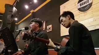 DAKOTA - STEREOPHONICS (Live Cover by Rio & Ule)