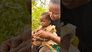 A Mother’s Love in a Simple Meal 🥰👶🍲 | African Village Life