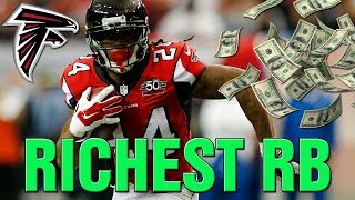 Atlanta Falcons - Devonta Freeman Atlanta Falcons Agree to RICHEST Contract for A RB in NFL