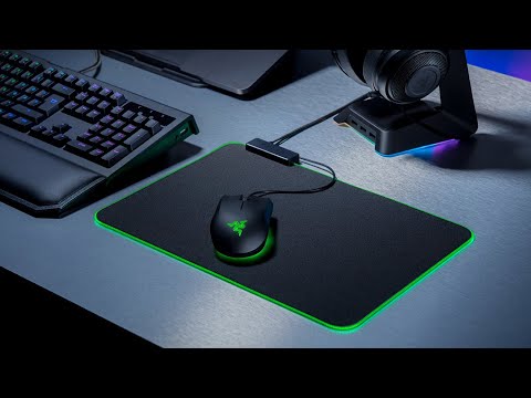 Razer Goliathus Chroma Mouse Mat - Unboxing &amp; Overview