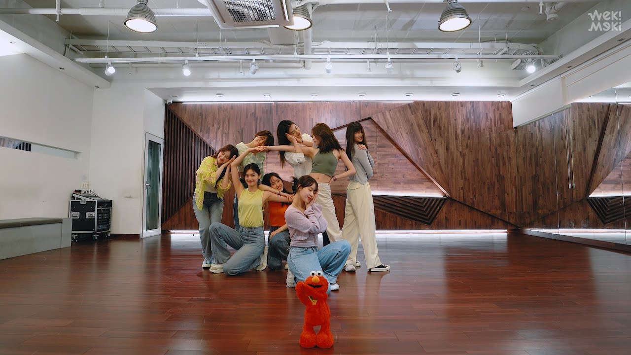 Weki Meki 위키미키 - Sweet Dreams DANCE PRACTICE