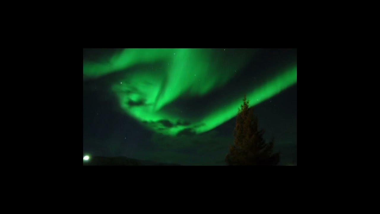 ICELAND SJF Villa , Hot tub & Outdoor Sauna amazing mountains view, luxury King sized bed,