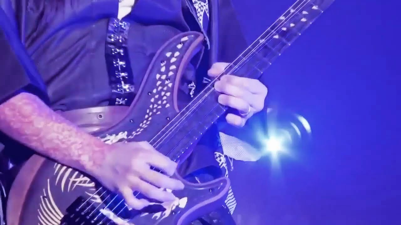Wagakki Band LIVE Homura Japanese rockband with awesome guitar