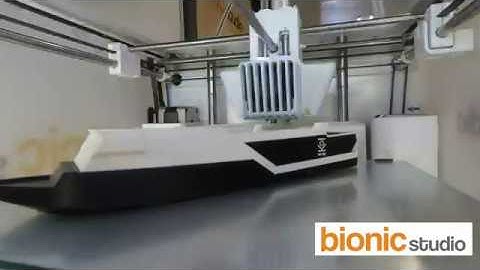 3D Printed Ship MS KOI Timeplapse with ultimaker 3 extended in two colors