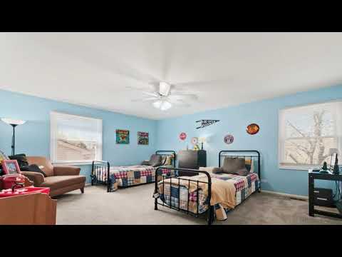 608 N. Walnut Lane, Schaumburg, IL home video tour