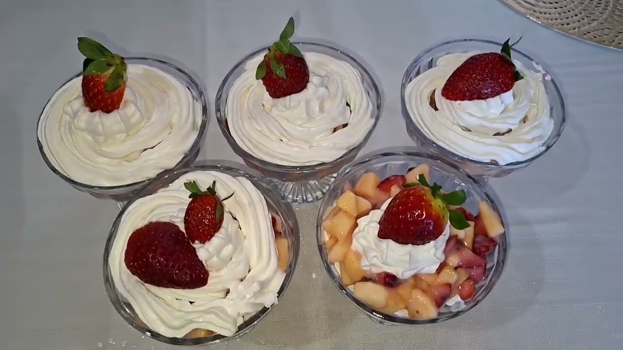 تحلية بالفواكه وجديها للسهرة