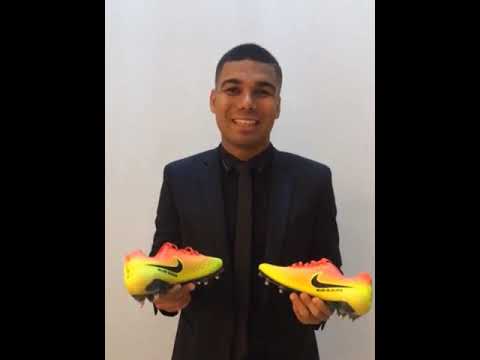 CASEMIRO - CHUTEIRA FINAL CHAMPIONS - YouTube