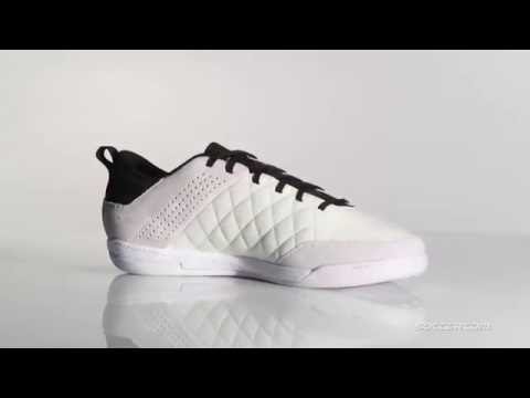 under armour futsal shoes