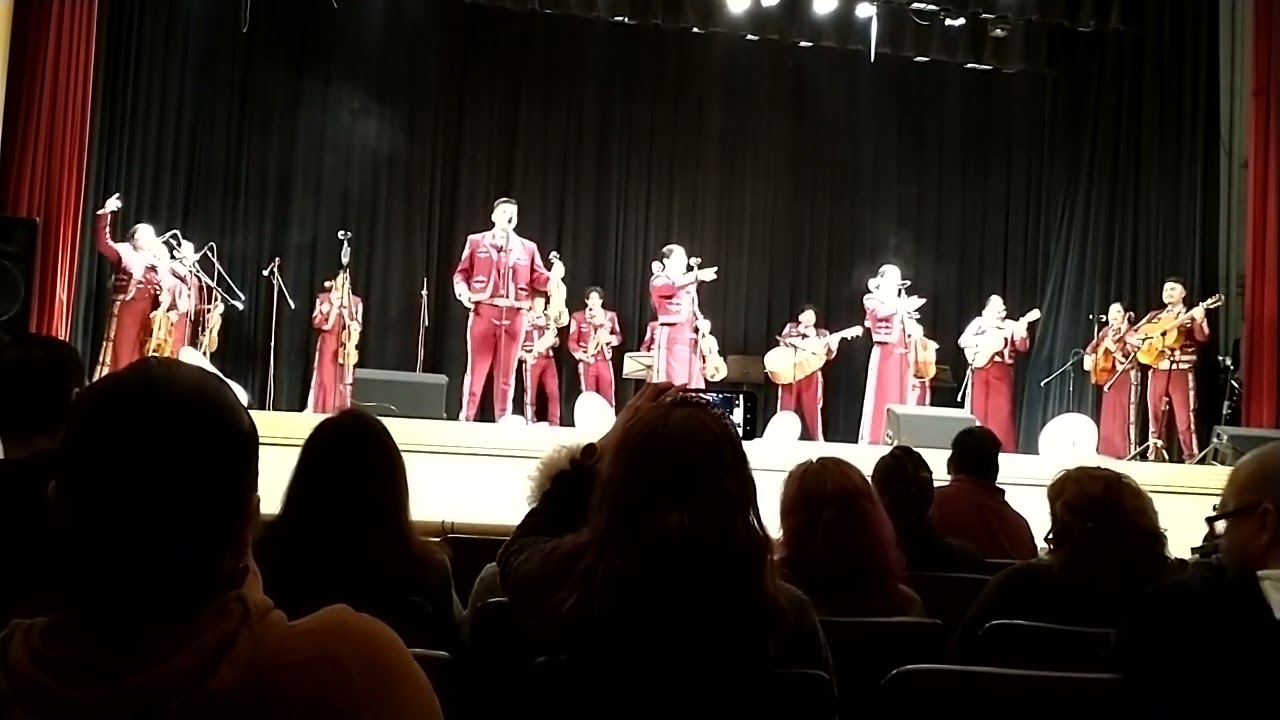 Mariachi espuelas de plata