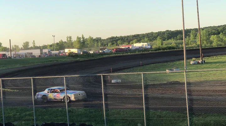 Matt Mundt IMCA Hobby Stock Flip 6/3/18 Sports Par...