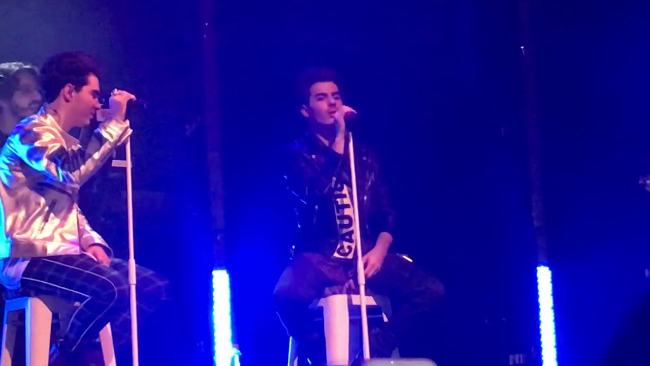 YA NO ME DUELE (GMLRS) | STEREO TOUR BARCELONA - 15/02/19