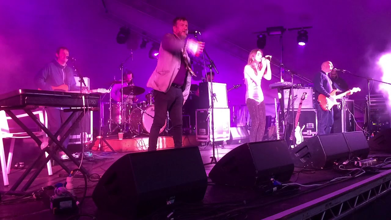 BMX Bandits DISCO GIRL & E102 live at DTRH YouTube