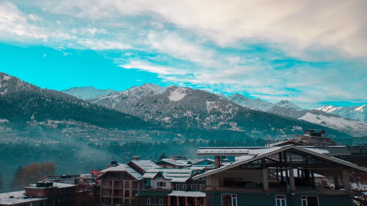 First Snowfall Manali IN 2020 || Himachal Pradesh || 12/2020