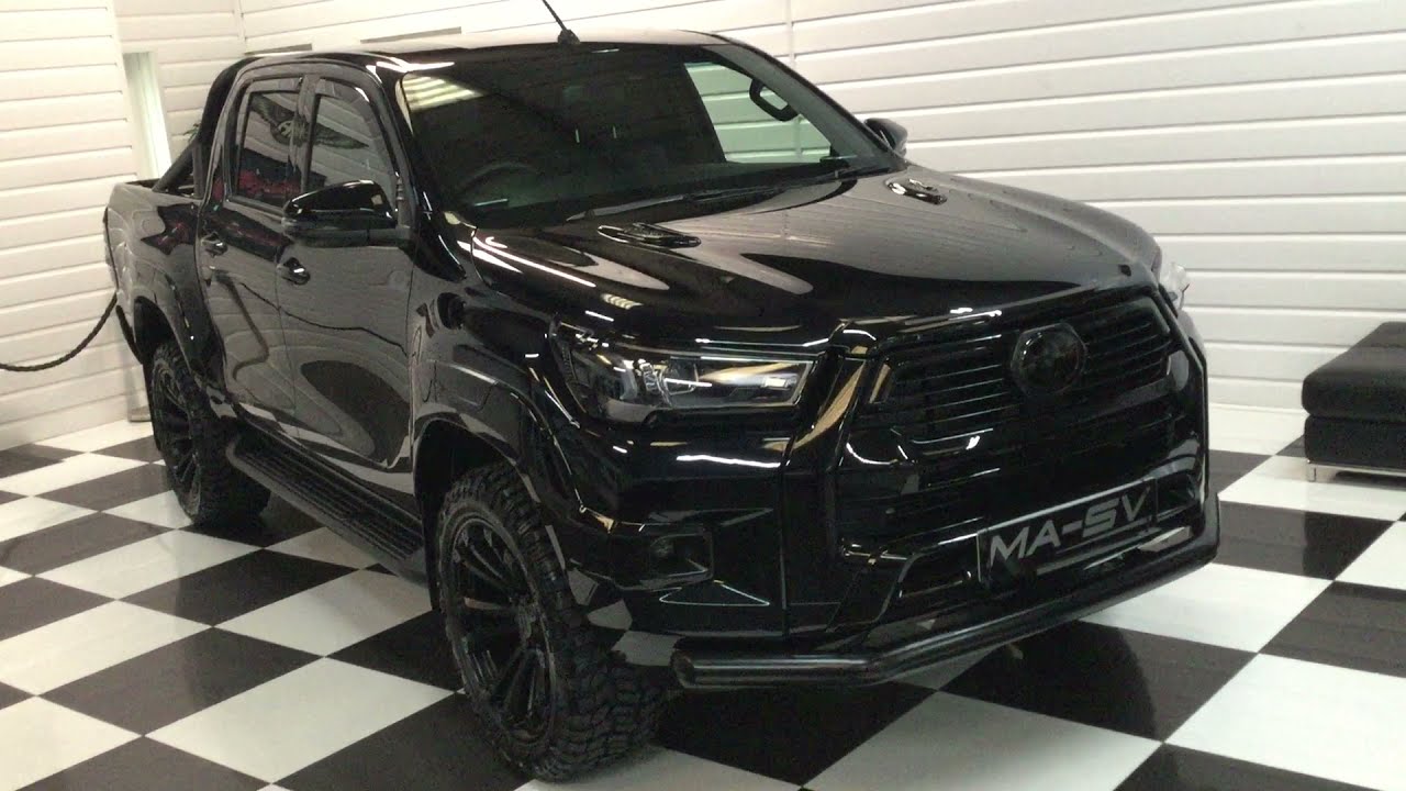 2021 (71) Toyota Hilux Invincible X 2.8 MA-SV Black Edition  D-4D Automatic