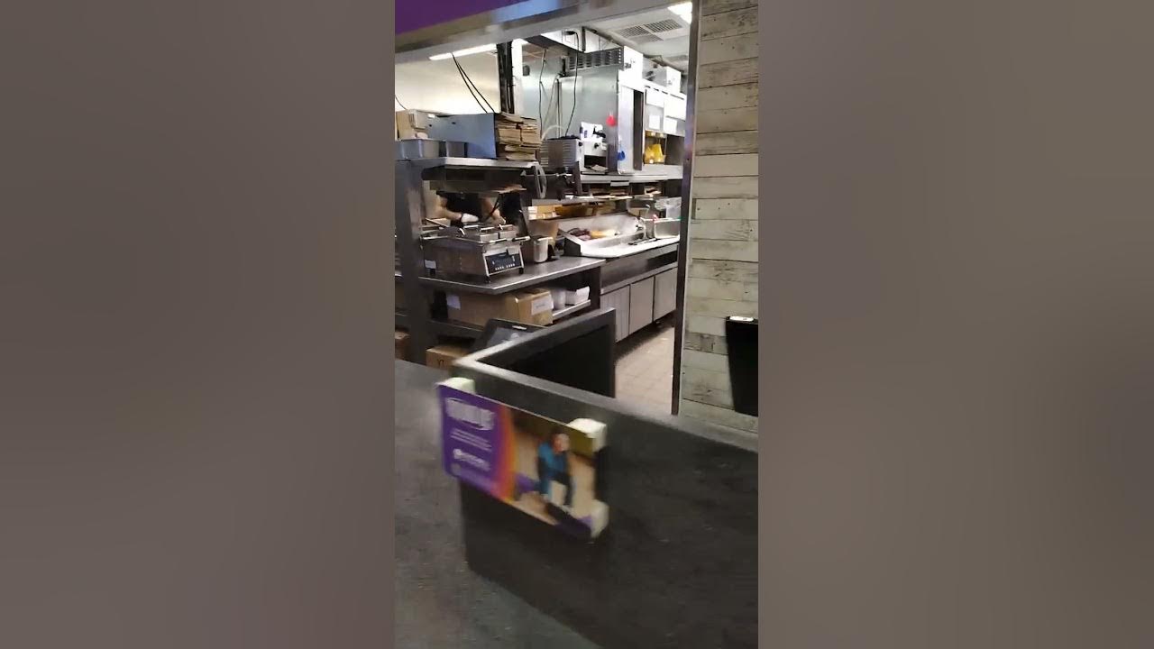 I went to Taco bell and paid for a freeze drink...No refund or No drink