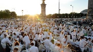 Thousands Attend Paris'Chic Picnic' Dinner In White