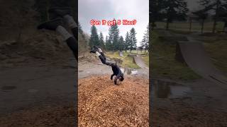Can it get 5 likes??🚲 #mountainbike #trend #fun #tricks #mtb #jumps #bikepark #bikelife #dirtjumper