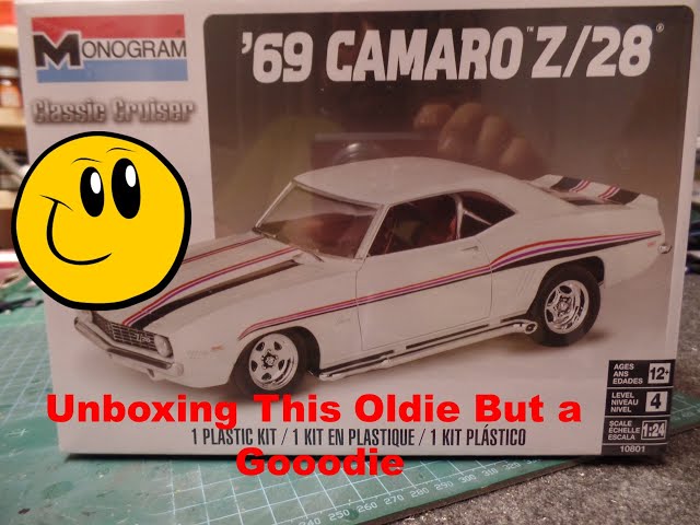1969 Camaro Monogram/Revell 1:24 Scale Model Car Kit Unboxing