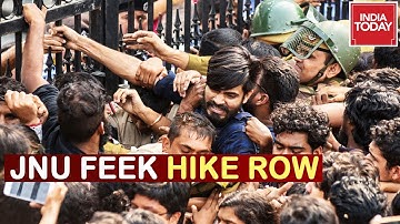JNU Fee Hike Row: After 3 Dramatic Days, Centre Rolls Back JNU Fee Hike