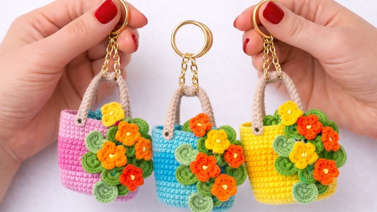 How To Crochet For Beginners!😱cutest Bag Keychain😍Gift🌸 decoration