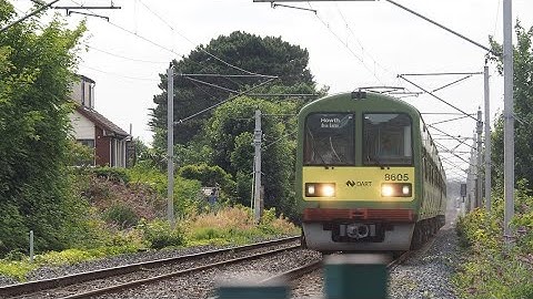 IÉ 8510 class DART Train 8605 + 8601 - Claremont Road, Co Dublin (16/7/22).