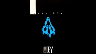 Watch La Ley Invisible video