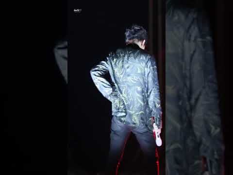 薛之谦 金曲捞 （FOCUS）高清饭拍《传说》这个距离好近阿~“唱跳歌手”薛之谦最后一个翻跟斗超帅啊啊！