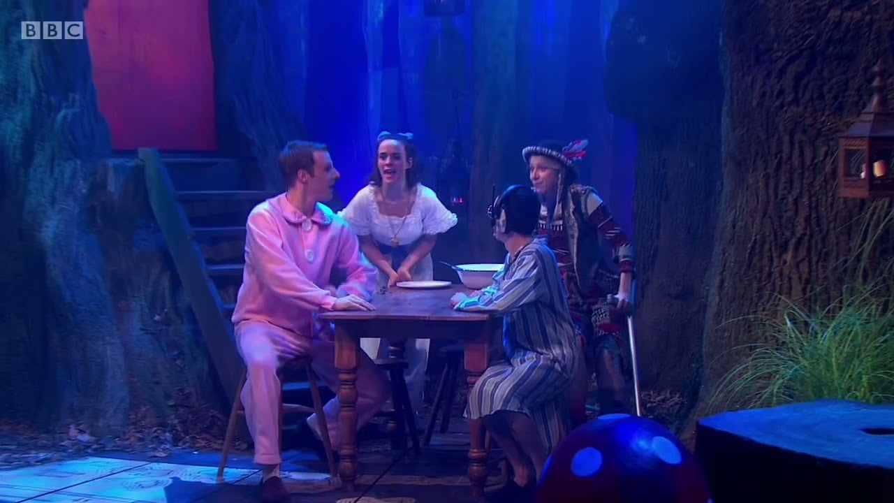 World of Make Believe [Peter Pan Goes Wrong]