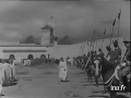 شريط نادر يؤرخ محاولة إغتيال بن عرفة داخل مسجد بمدينة مراكش 1954 
