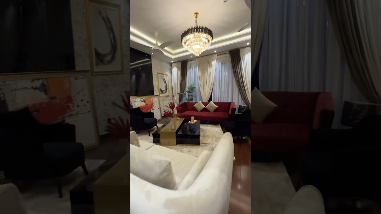 Luxurious drawing room | 1 kanal furnished house for sale in DHA Lahore 
