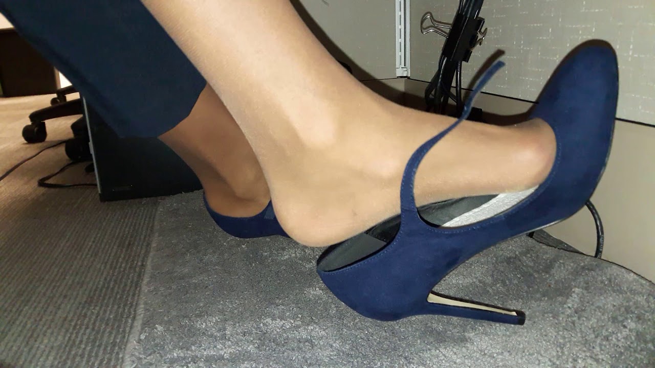 Nylon office feet. Shoeplay nylon туфли. Нейлон офис Феет. Офис feet. Honeys Ballet Flats Shoeplay.