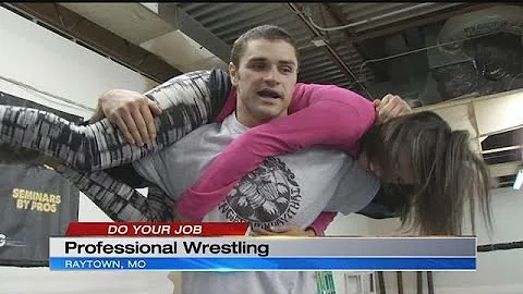 Do Your Job: Gina jumps into the ring at Xtreme Wr...