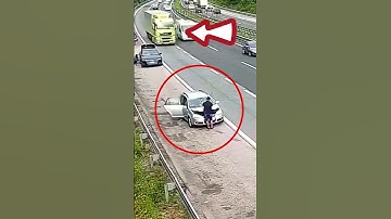 How Not To Stop On Emergency Lane!