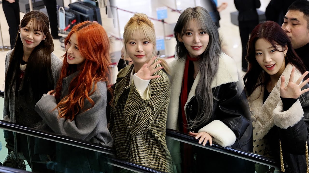 르세라핌 (LE SSERAFIM) 출국 Departure 직캠 | 김포공항 • 231226