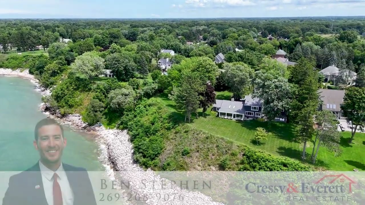 2515 Lake Vista Drive, St Joseph