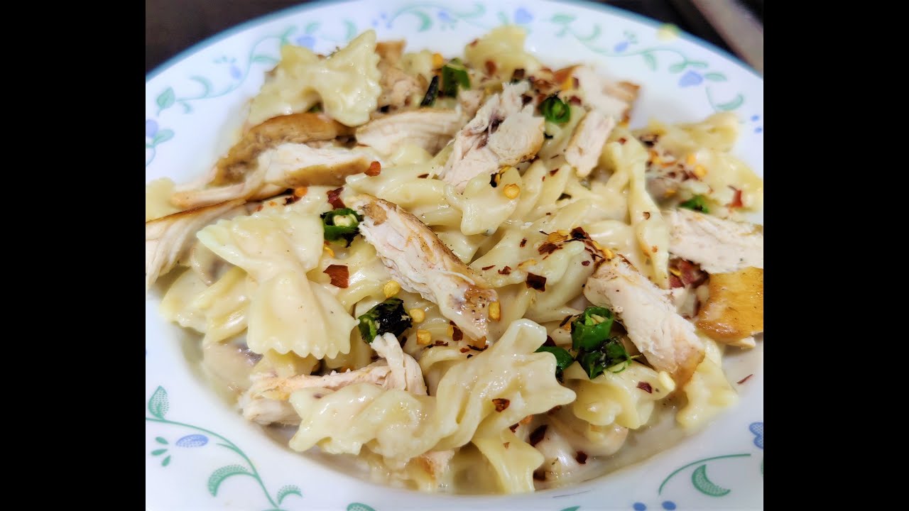 Pizza Hut Alfredo cheese pasta. YouTube