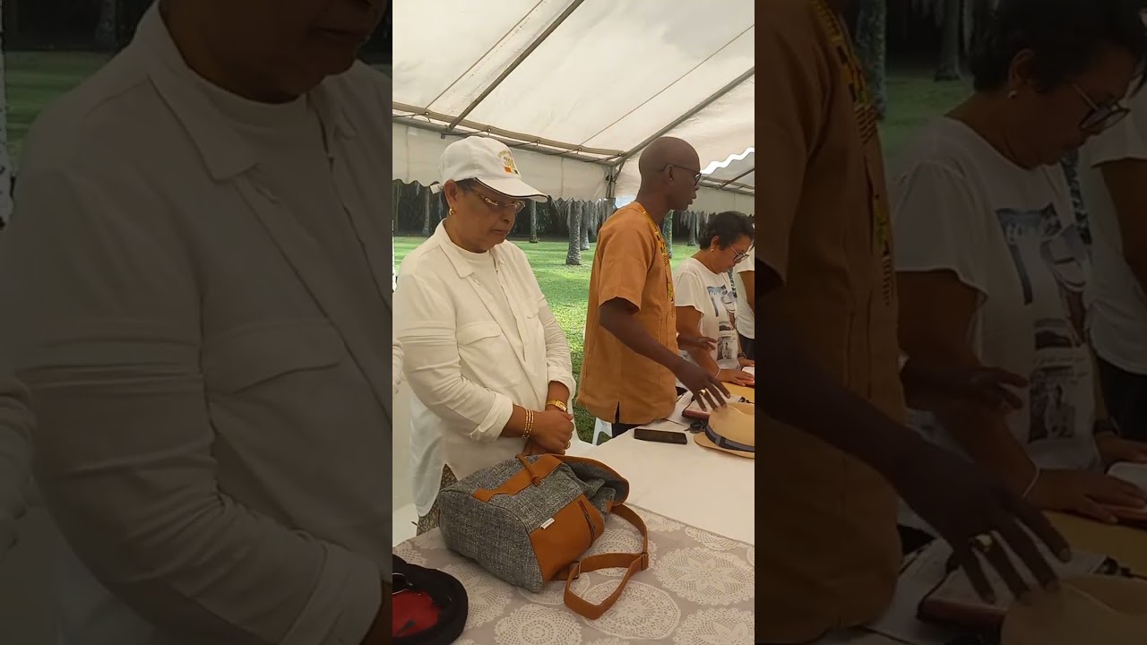 Mpitandrina RAKOTONIAINA, Vavaka