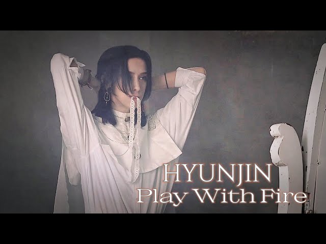 Sam Tinnesz - Play with Fire; Lyrics + sub. español [ Stray Kids Hyunjin's  choreography] 
