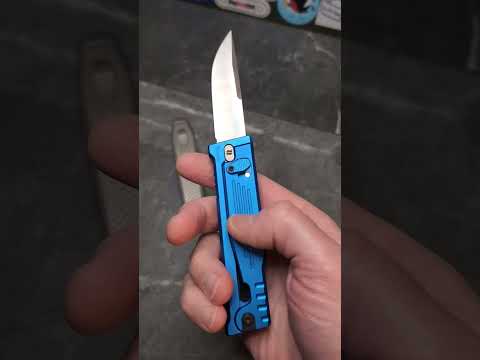 2 Great Gravity Knives!